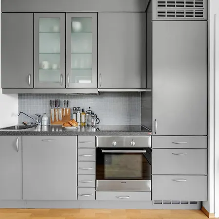 Center I Stargaze With Telescope