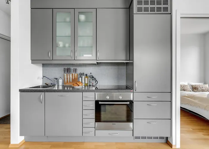 Center I Stargaze With Telescope